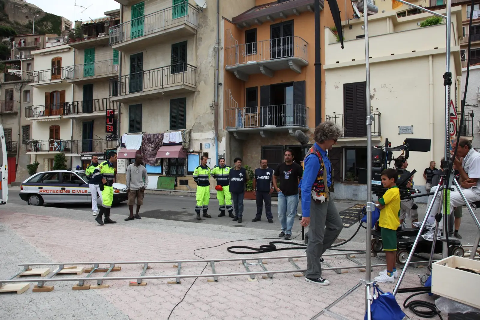 cineturismo, location, cinema, turismo, film tourism, il volo, badolato, riace, Wim Wenders, cortometraggio, Ben Gazzara, Salvatore Fiore, Luca Zingaretti, calabria